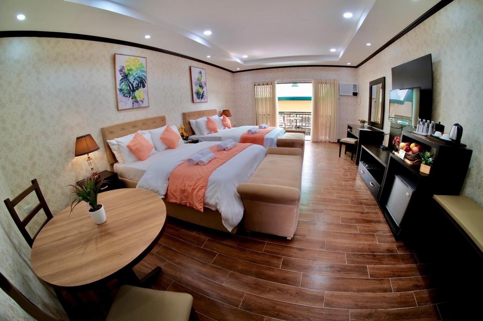 Luisita Central Park Hotel Tarlac City Phòng bức ảnh